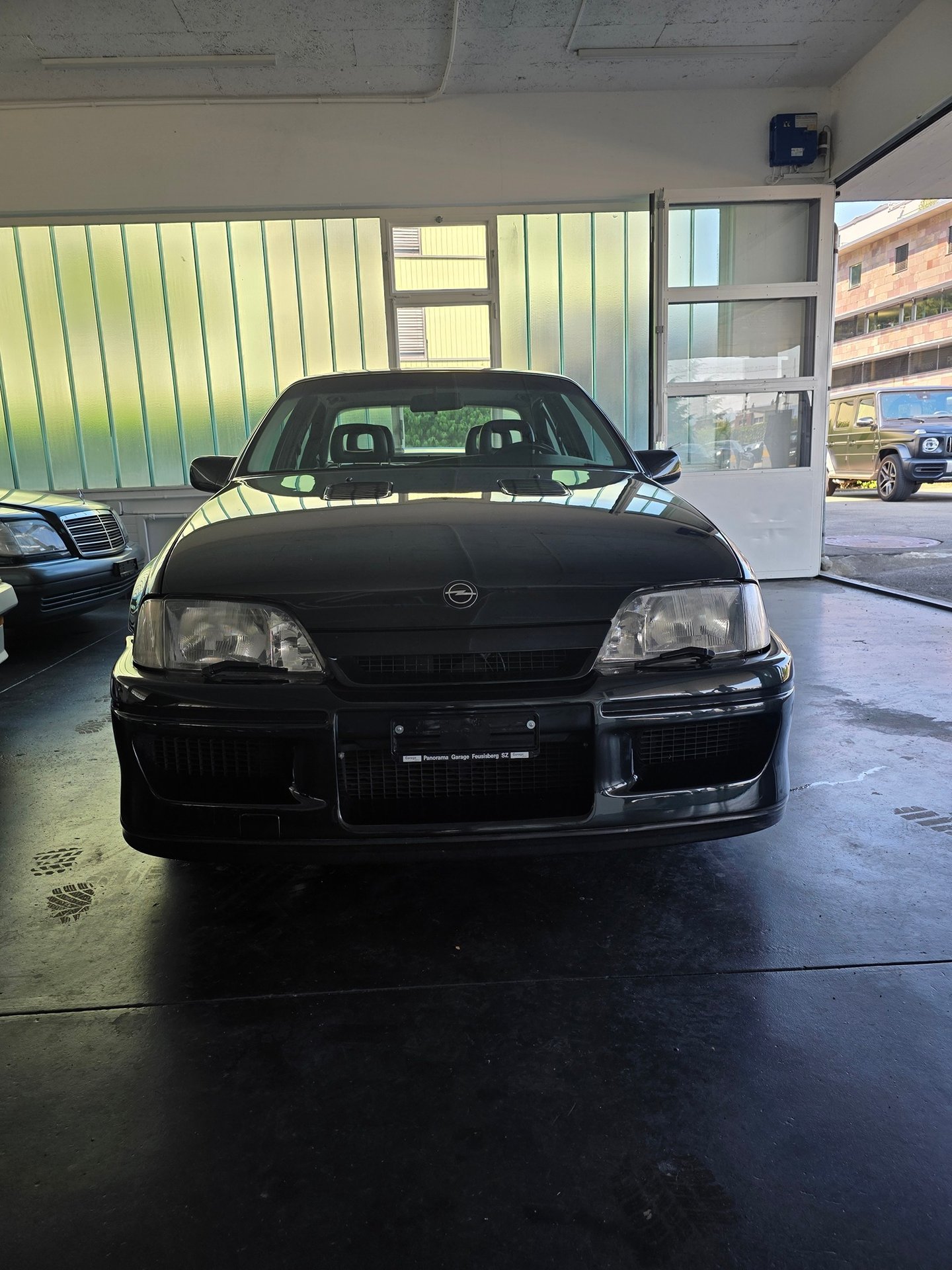 OPEL Omega A Lotus
