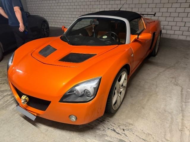 Opel Speedster (2000->) 2.2 16V