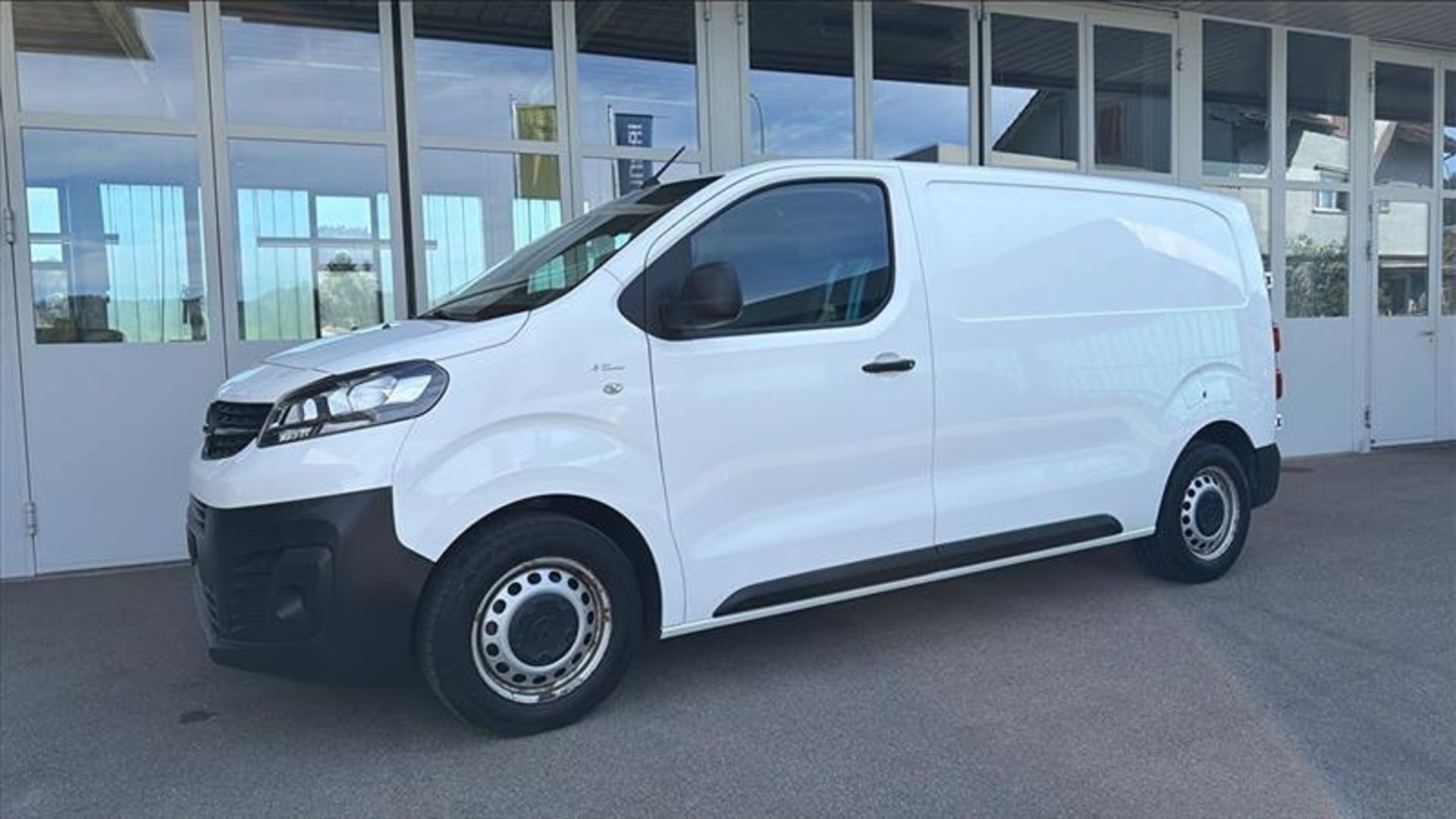 OPEL Vivaro Cargo 1.5