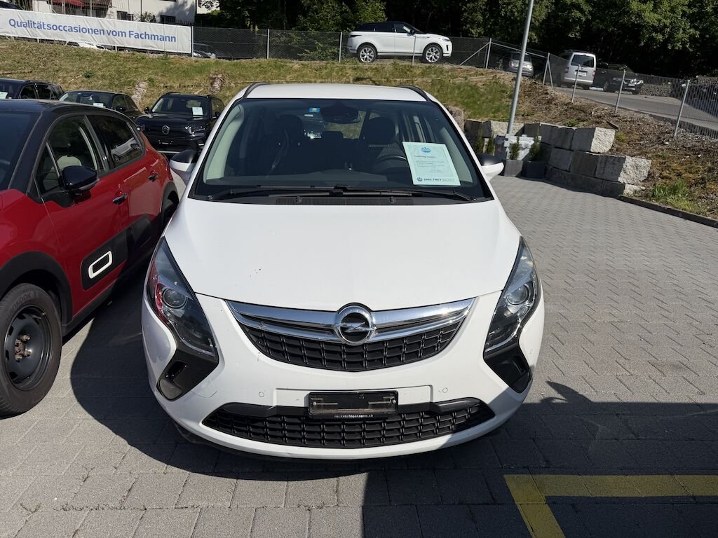 Opel Zafira C 16XHT