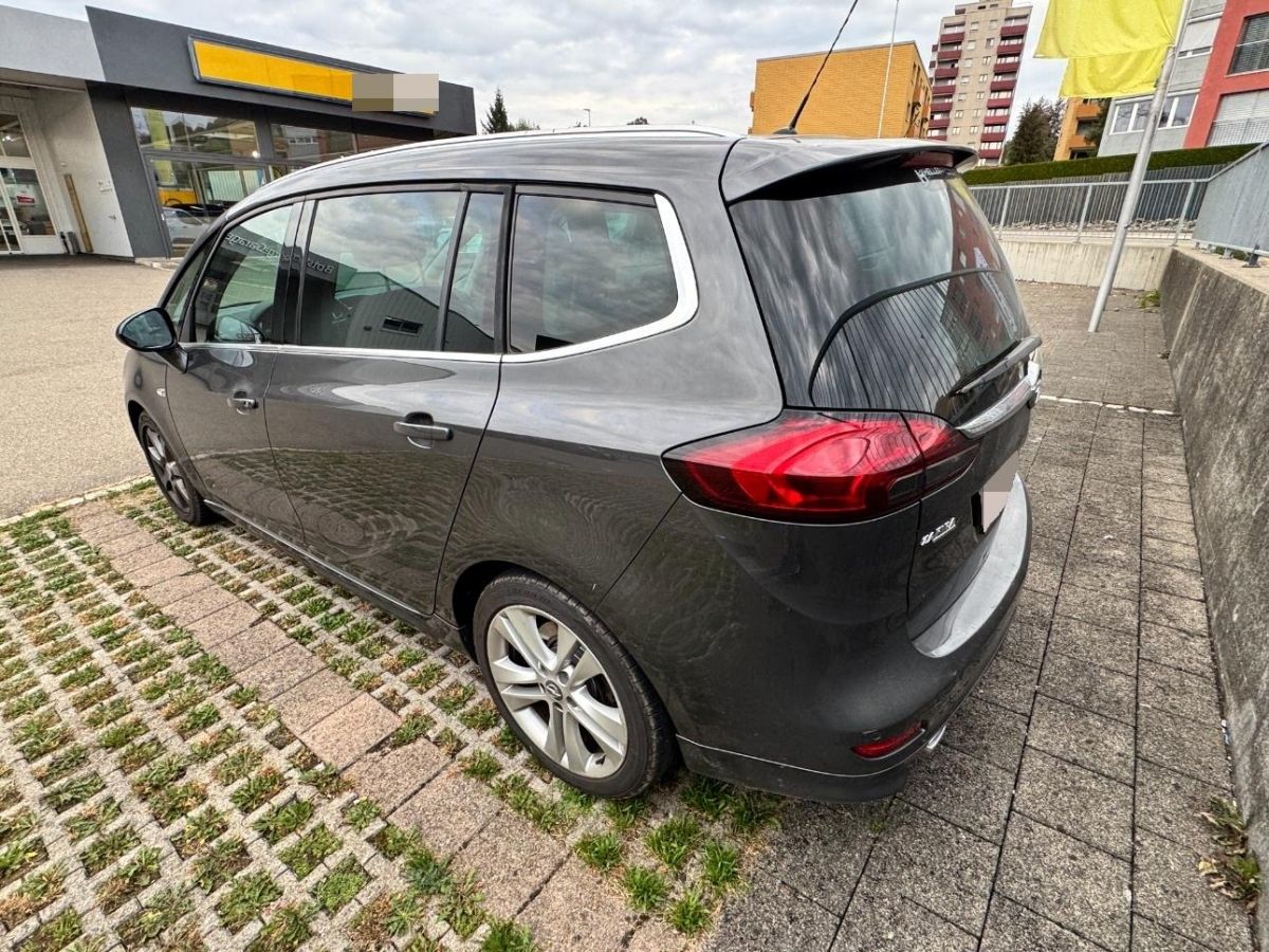 Opel Zafira Tourer 2.0 CDTI 165 Sport, 165 HP