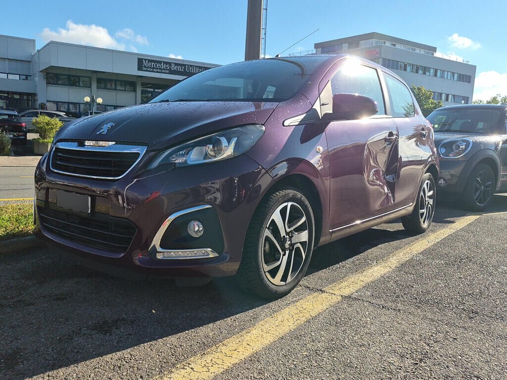 PEUGEOT 108 1.0 VTi Allure