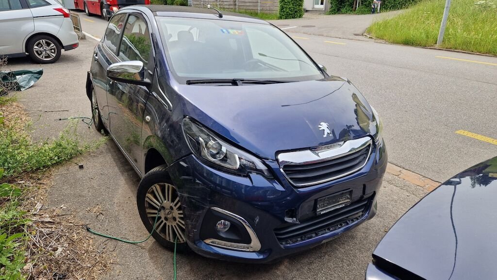 Peugeot 108 1.2 PureTech Allure Top