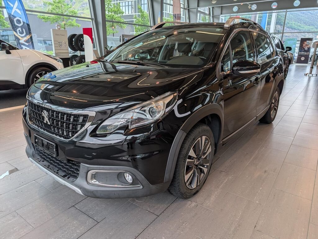 PEUGEOT 2008 1.2 e STT