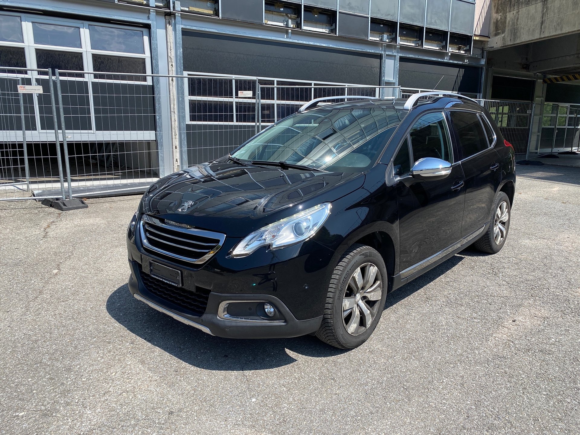 PEUGEOT 2008 1.2 e STT