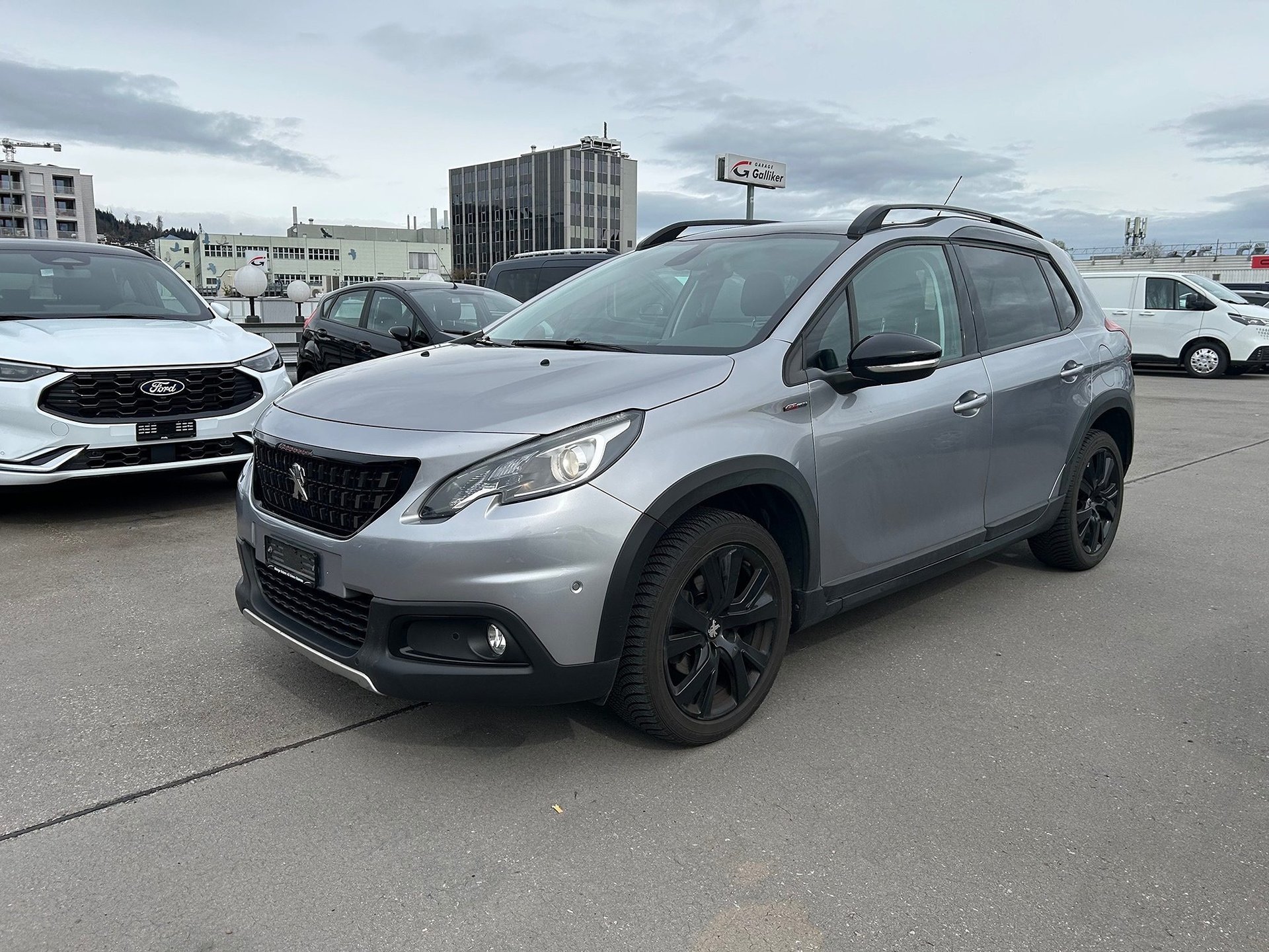 PEUGEOT 2008 1.2 e STT