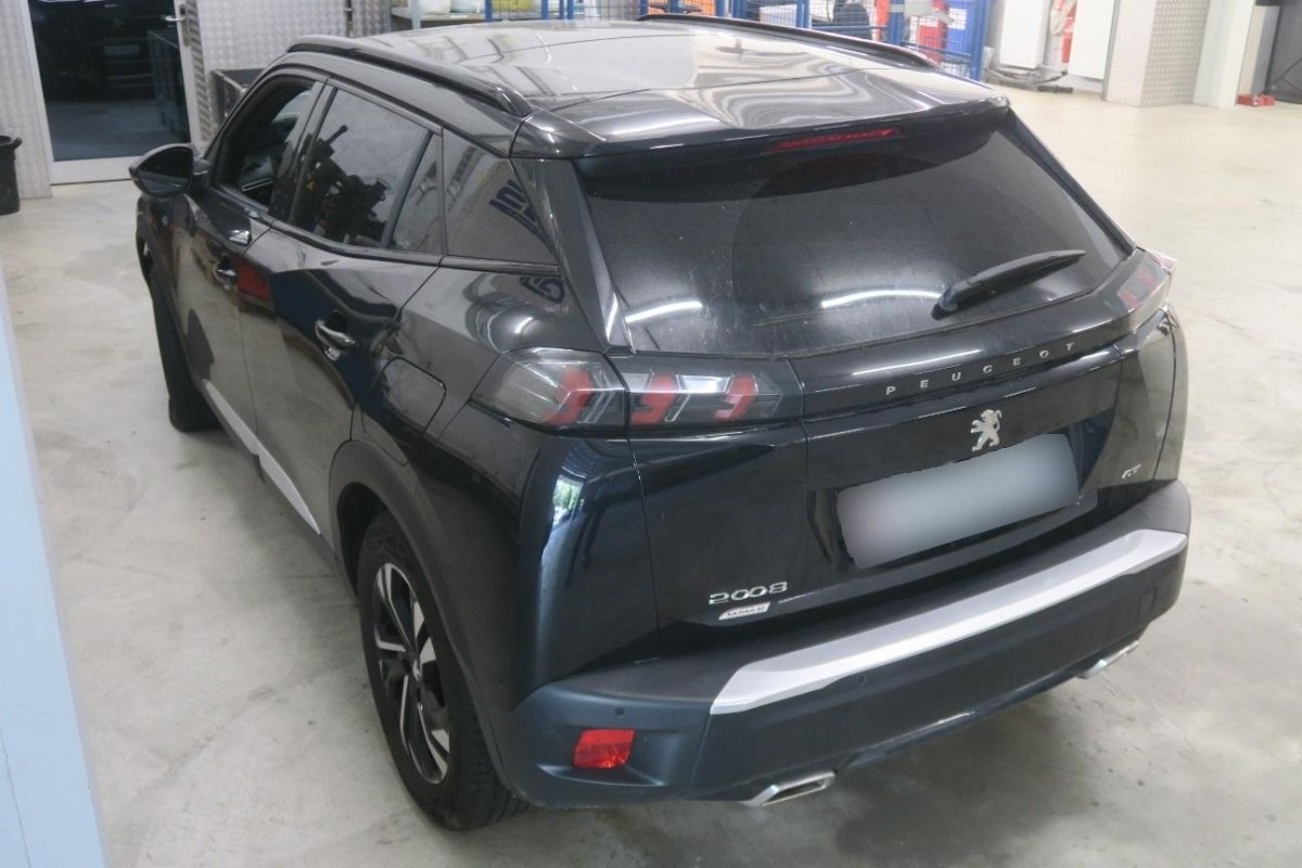 PEUGEOT 2008  1.2 PureTech GT EAT8, 130 HP