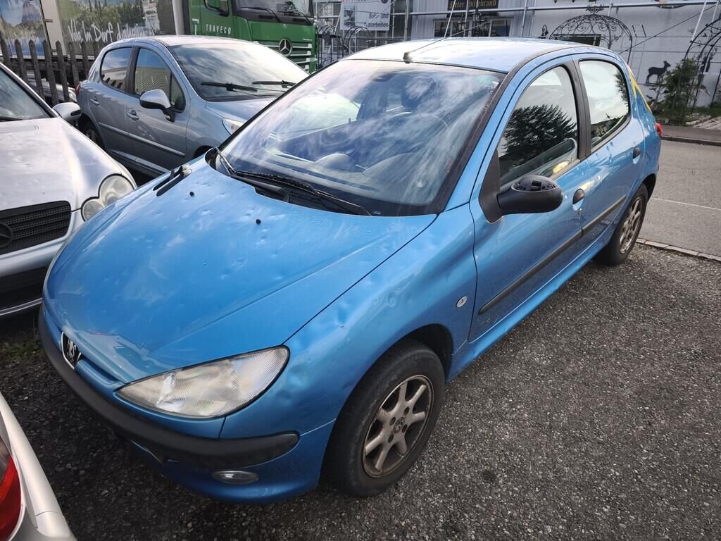PEUGEOT 206 1.6 16V (XT) Premium