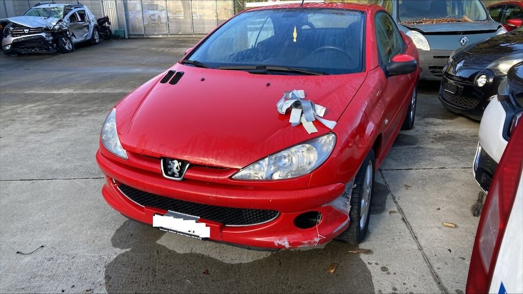Peugeot 206 CC 1.6 Platinum Edition