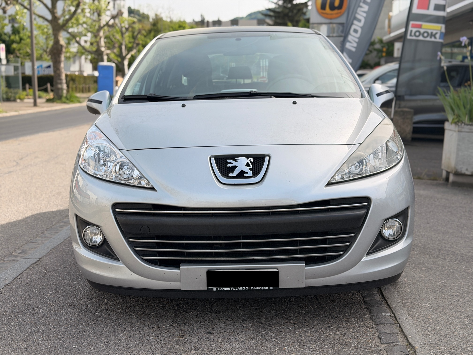 PEUGEOT 207 1.4i 16V
