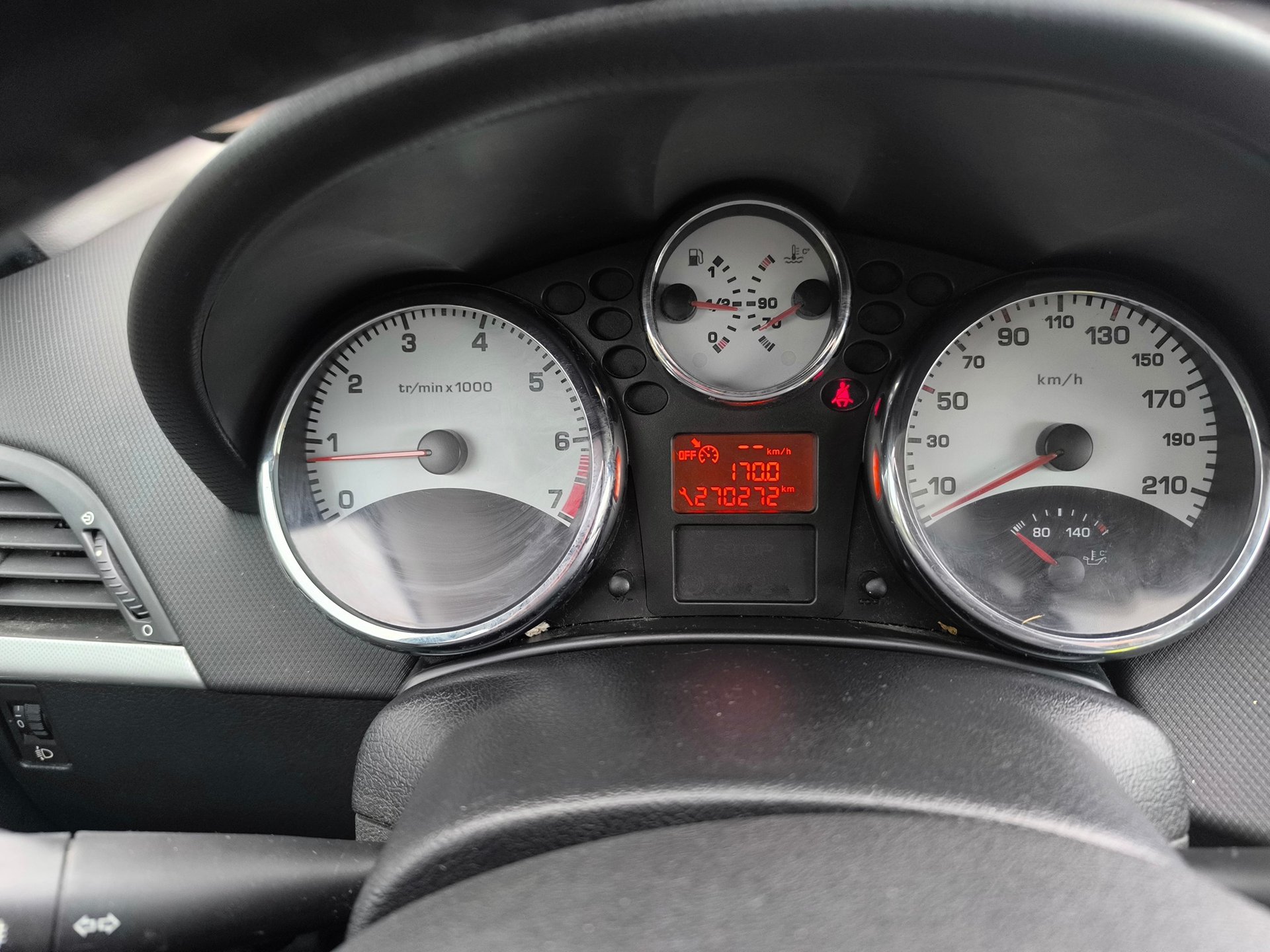 PEUGEOT 207 1.6I 16V