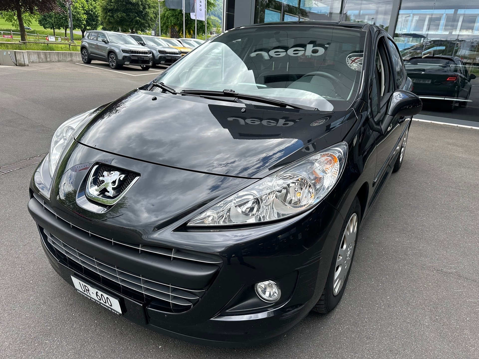 PEUGEOT 207 1.6i 16V