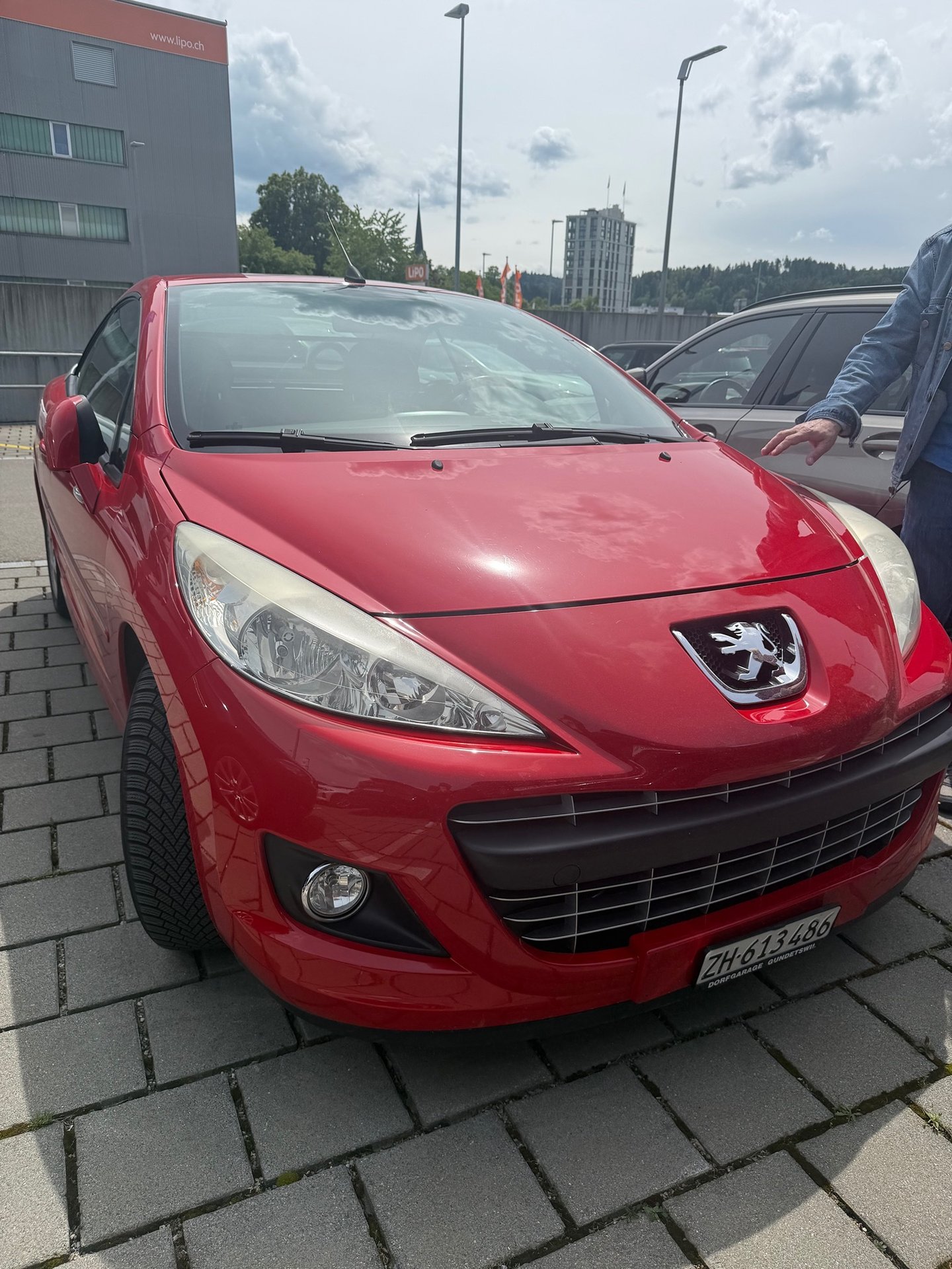 PEUGEOT 207 CC 1.6 Turbo