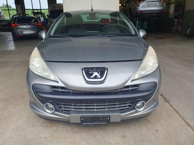 PEUGEOT 207 CC 1.6i Turbo Sport