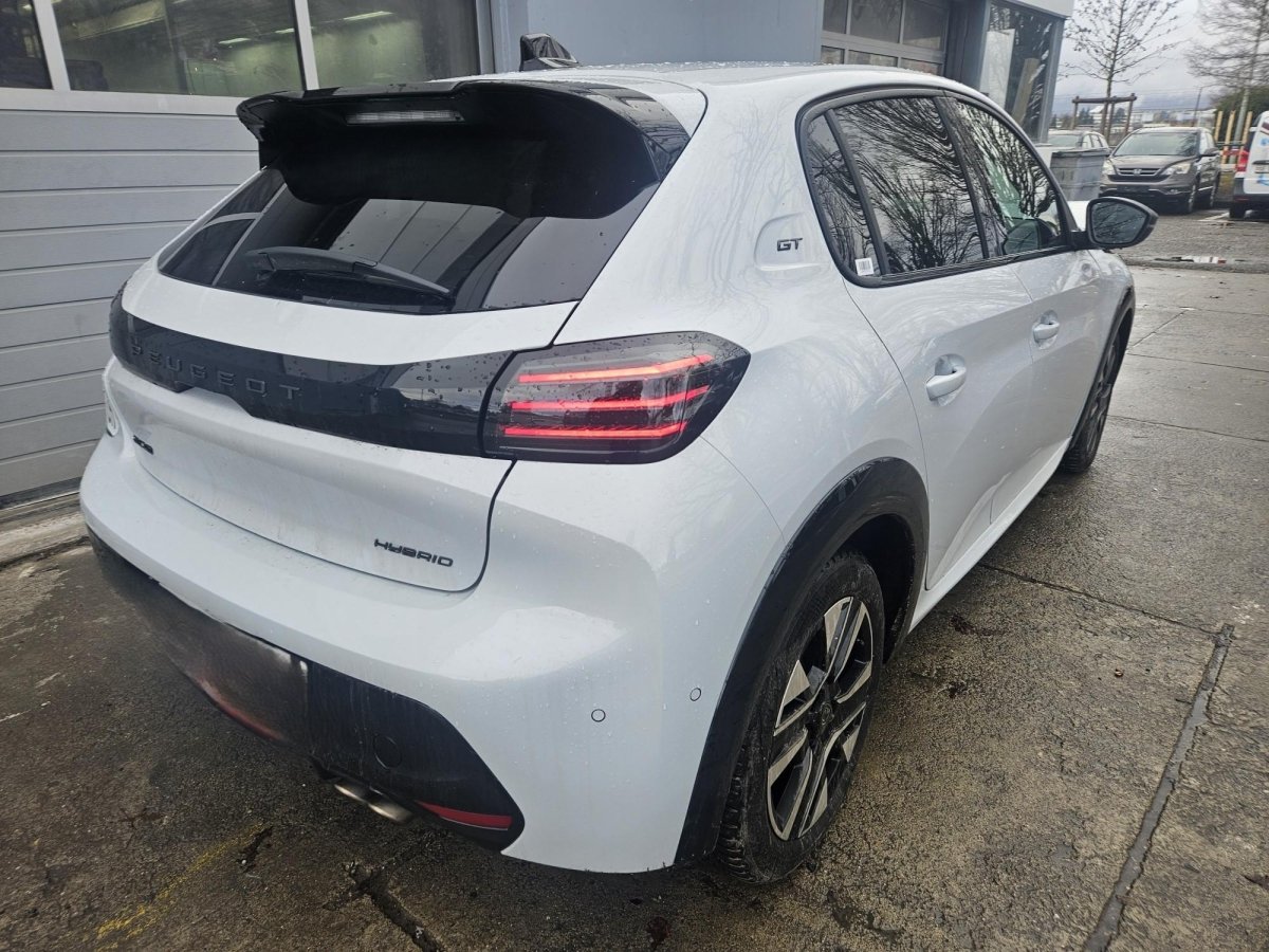 PEUGEOT 208 1.2 MHEV 145 GT, 136 HP