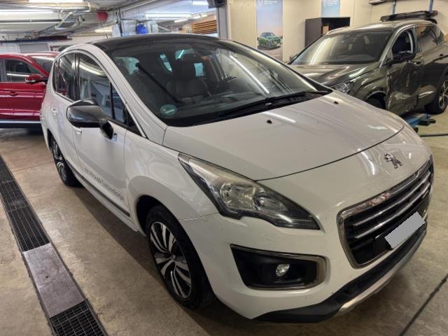 Peugeot 3008 2.0 HDi HYbrid4 104g