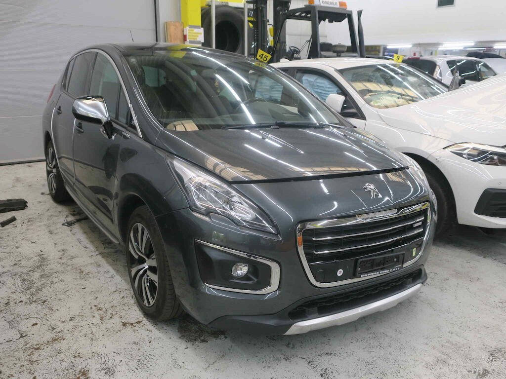 PEUGEOT 3008 HYBRID4 2.0 HDI