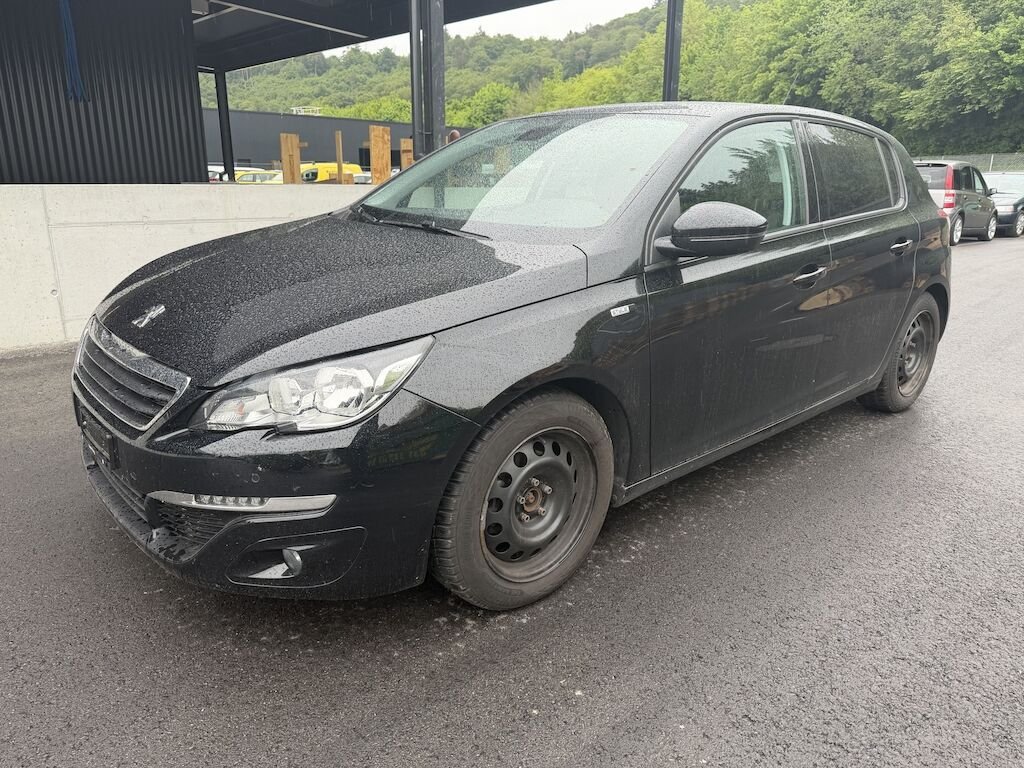Peugeot 308 1.2 PureTech Style S/S - Manuell