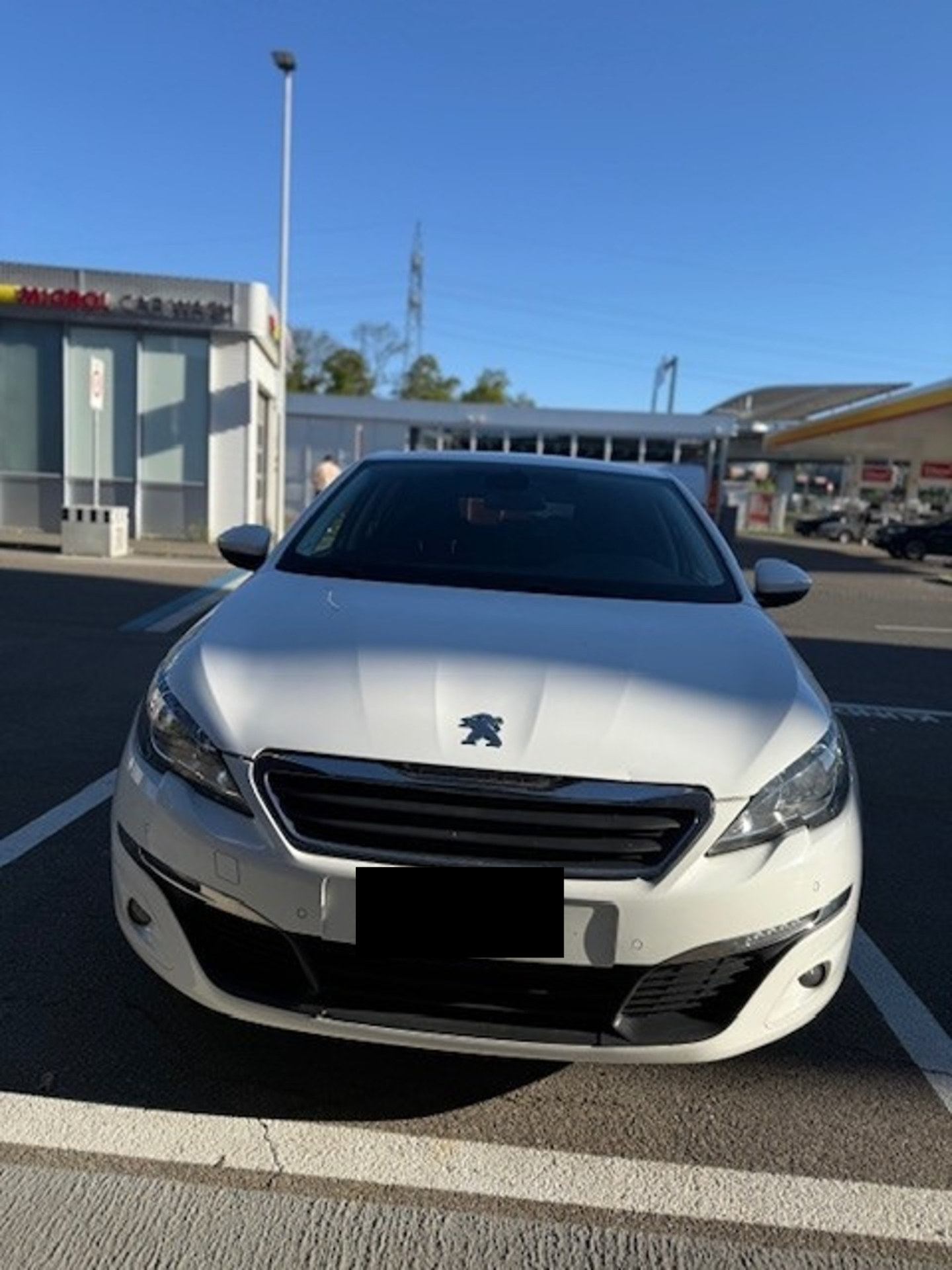 PEUGEOT 308 1.2i STT
