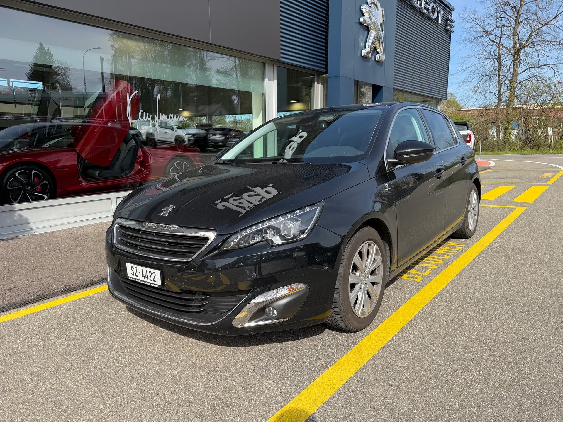 PEUGEOT 308 1.2i STT Automat