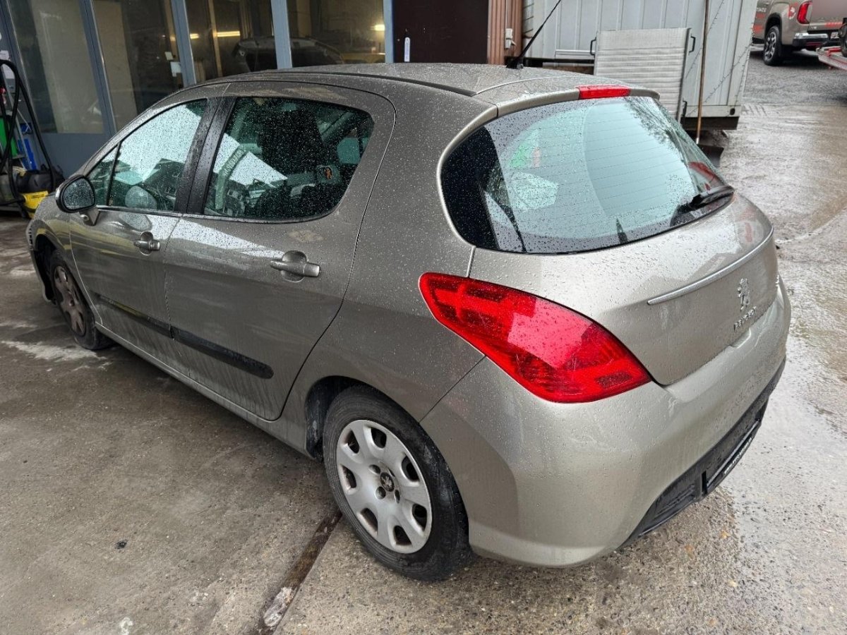 PEUGEOT 308 1.6 16V VTI Active, 120 HP