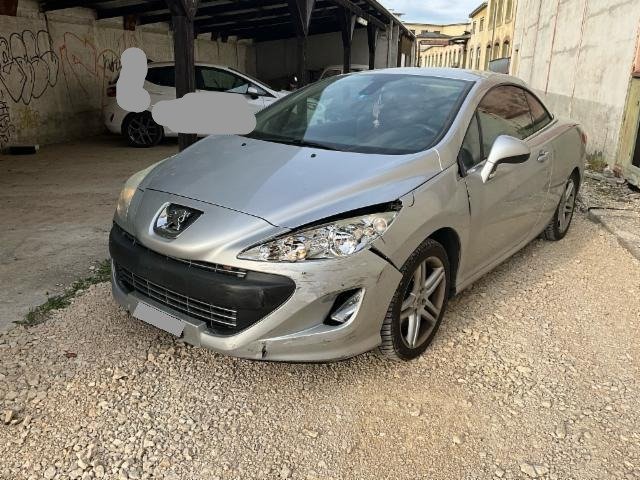 Peugeot 308 CC 1.6 16V 156 Turbo SportPack