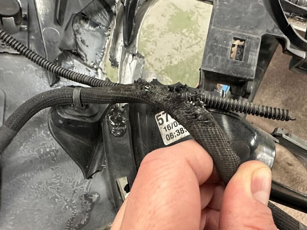 PEUGEOT 308 CC 1.6 16V Turbo Allure Automatic