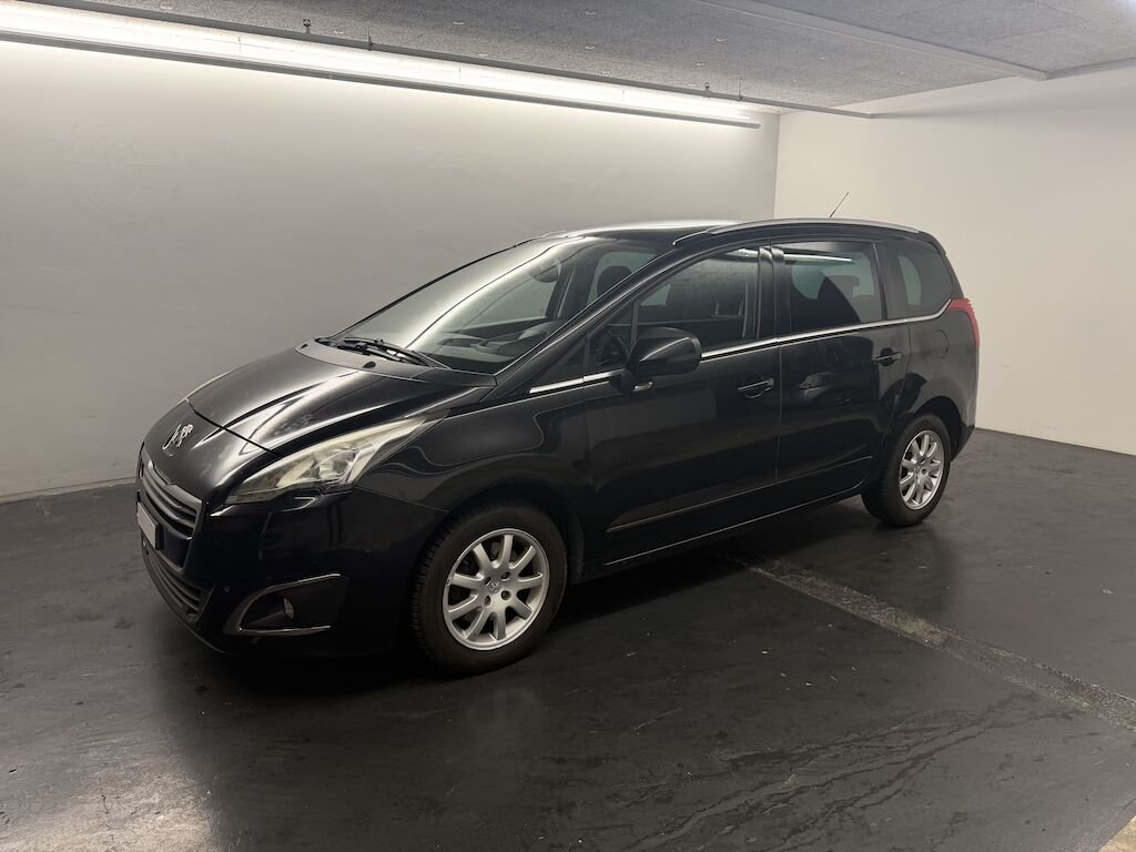 Peugeot 5008 2.0 BlueHDi Allure - Manuell