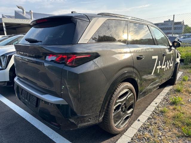 Peugeot 5008 e-Launch Edition AWD