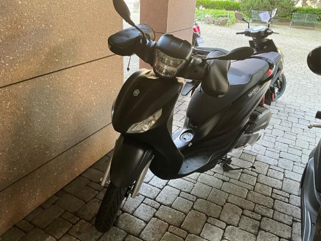 Piaggio Medley 125 iGet Sport ABS/ABS