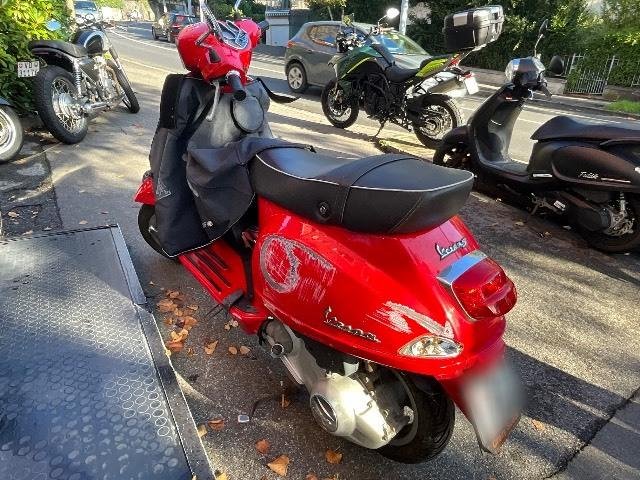 PIAGGIO            VESPA LXS          125 I E           , 11 HP