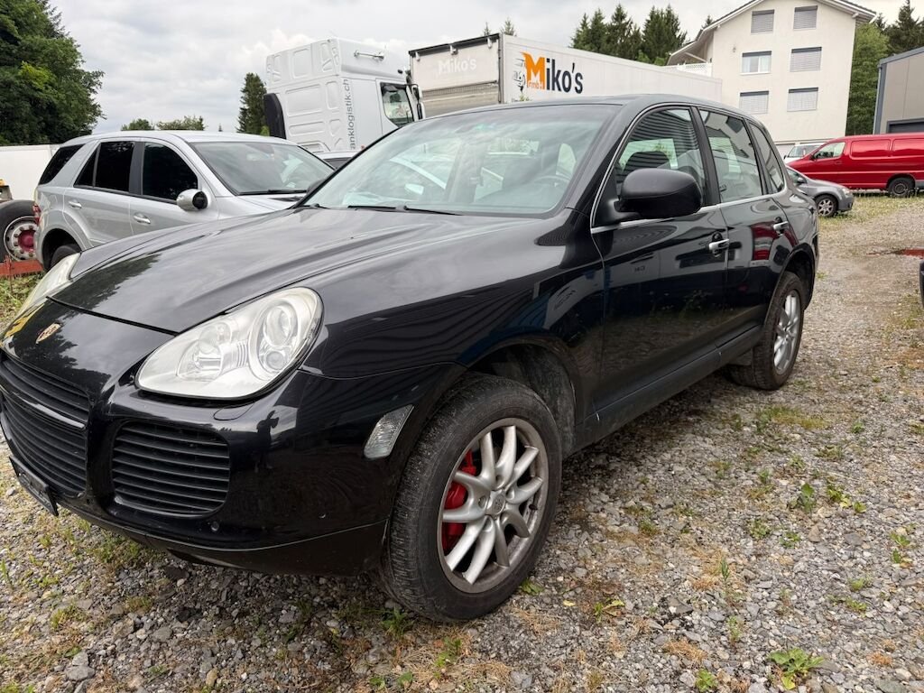 Porsche Cayenne 4.5 V8 Turbo