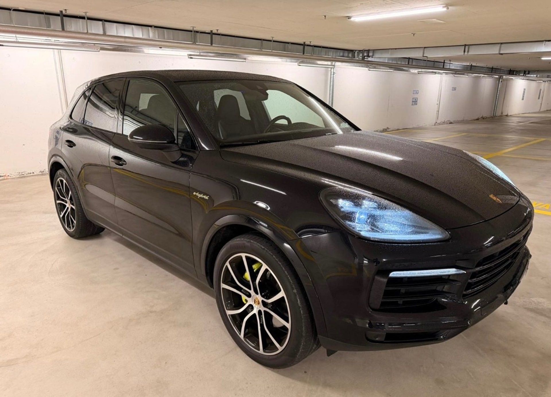 PORSCHE Cayenne E-Hybrid