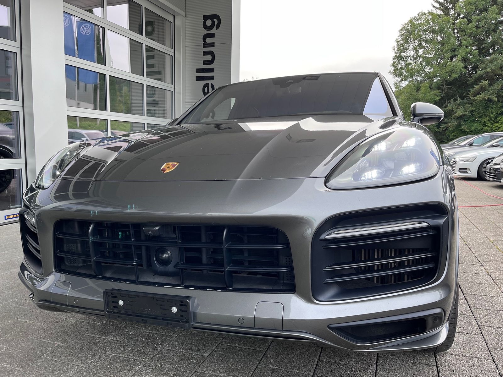 PORSCHE Cayenne GTS Coupe