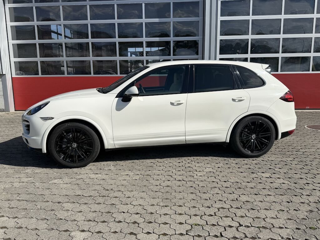Porsche Cayenne S