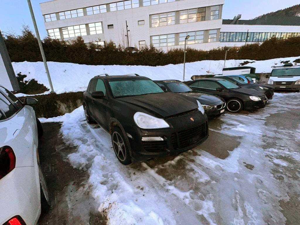 PORSCHE Cayenne Turbo, 500 HP