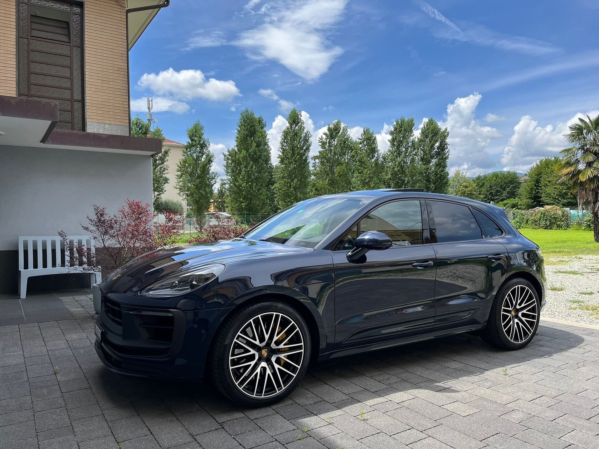 PORSCHE Macan GTS