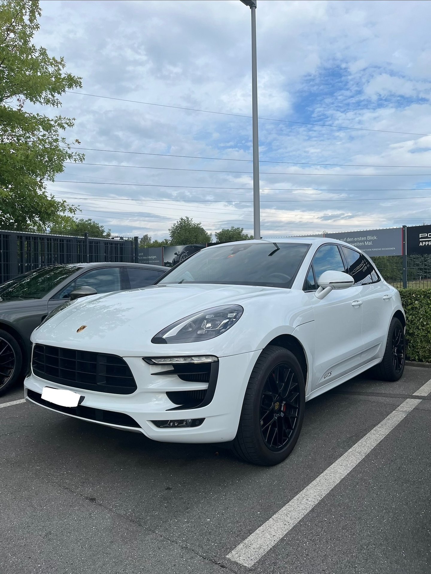 PORSCHE Macan GTS