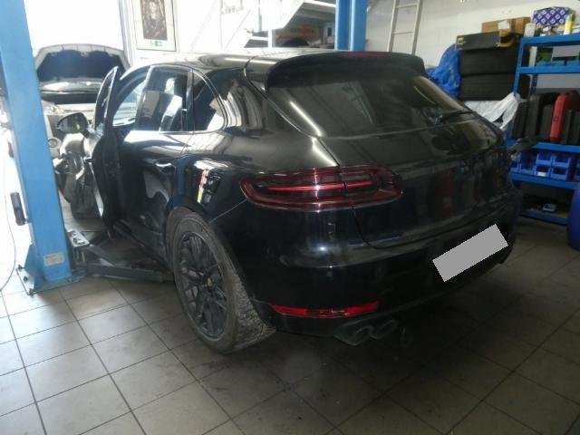 Porsche Macan GTS Break
