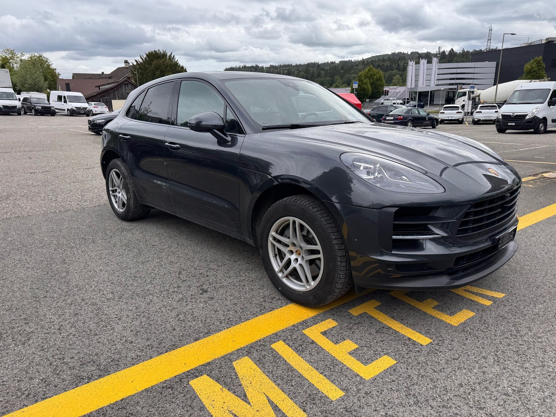 PORSCHE Macan S