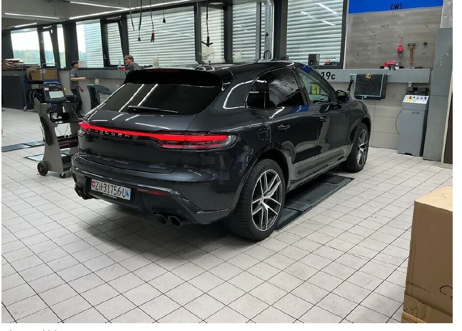 Porsche Macan S