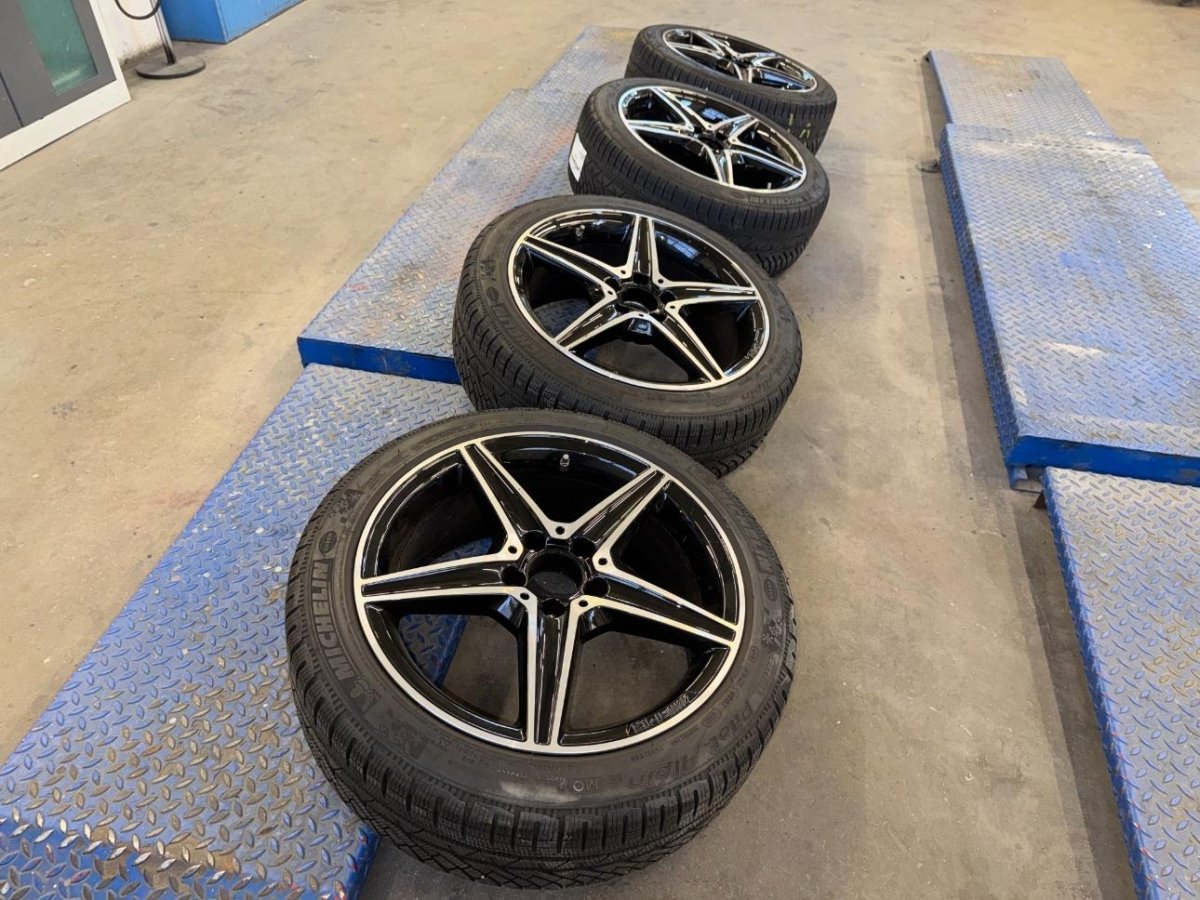Rädersatz passend zu MERCEDES-BENZ C 43 AMG 4Matic 9G-Tronic