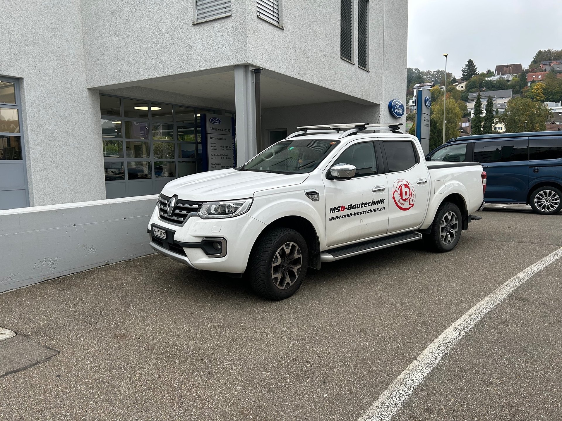 RENAULT Alaskan