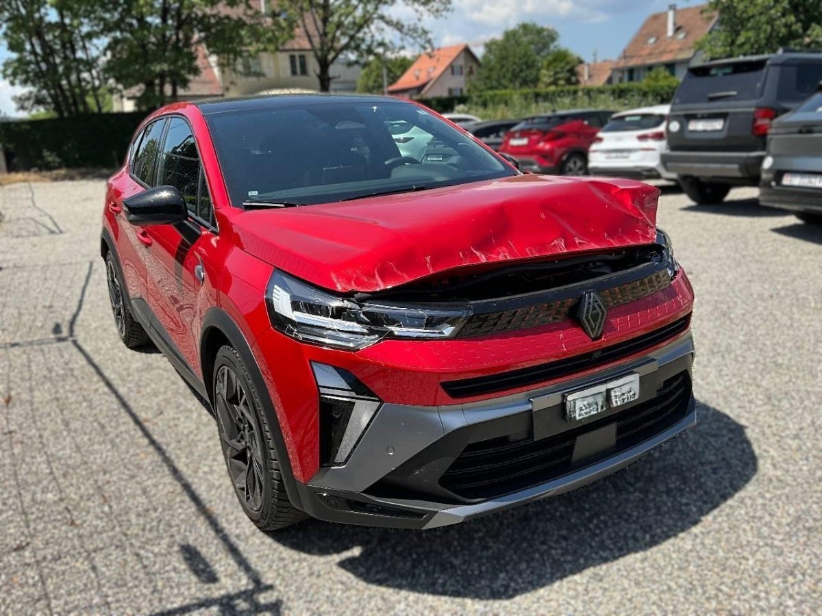 Renault Captur 1.3 TCe 140 esprit Alpine EDC, 141 HP