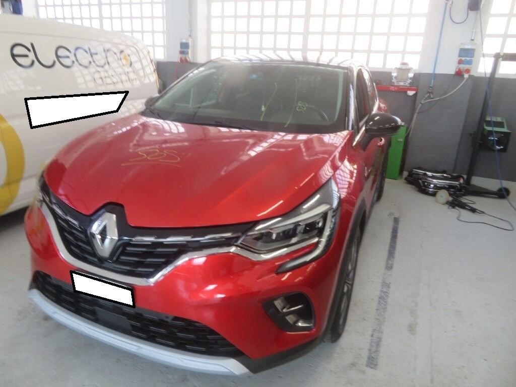 RENAULT Captur 1.3 TCe EDC Intens EDC