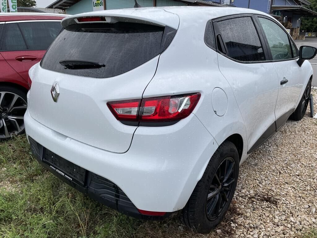 RENAULT Clio 1.2 16V Expression