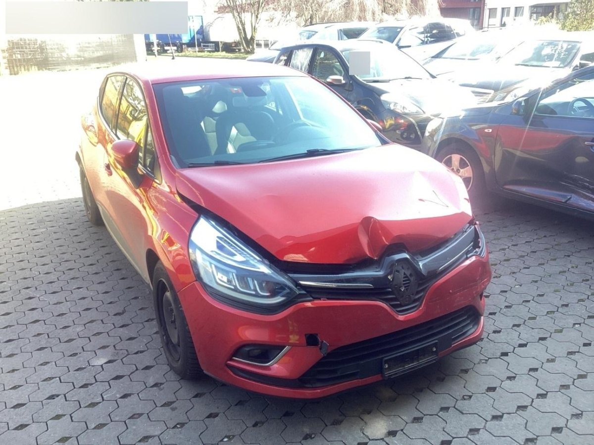 RENAULT Clio 1.2T Intens, 120 HP
