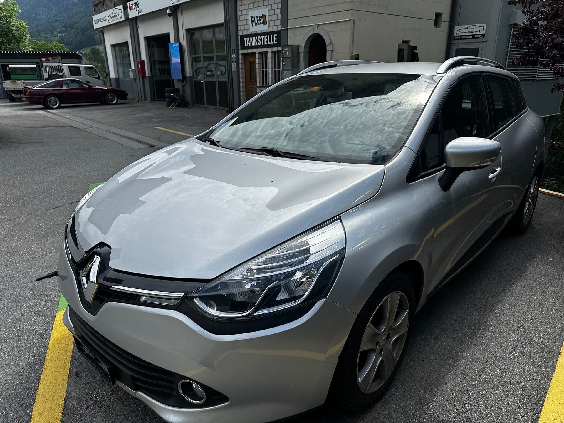 RENAULT Clio 90