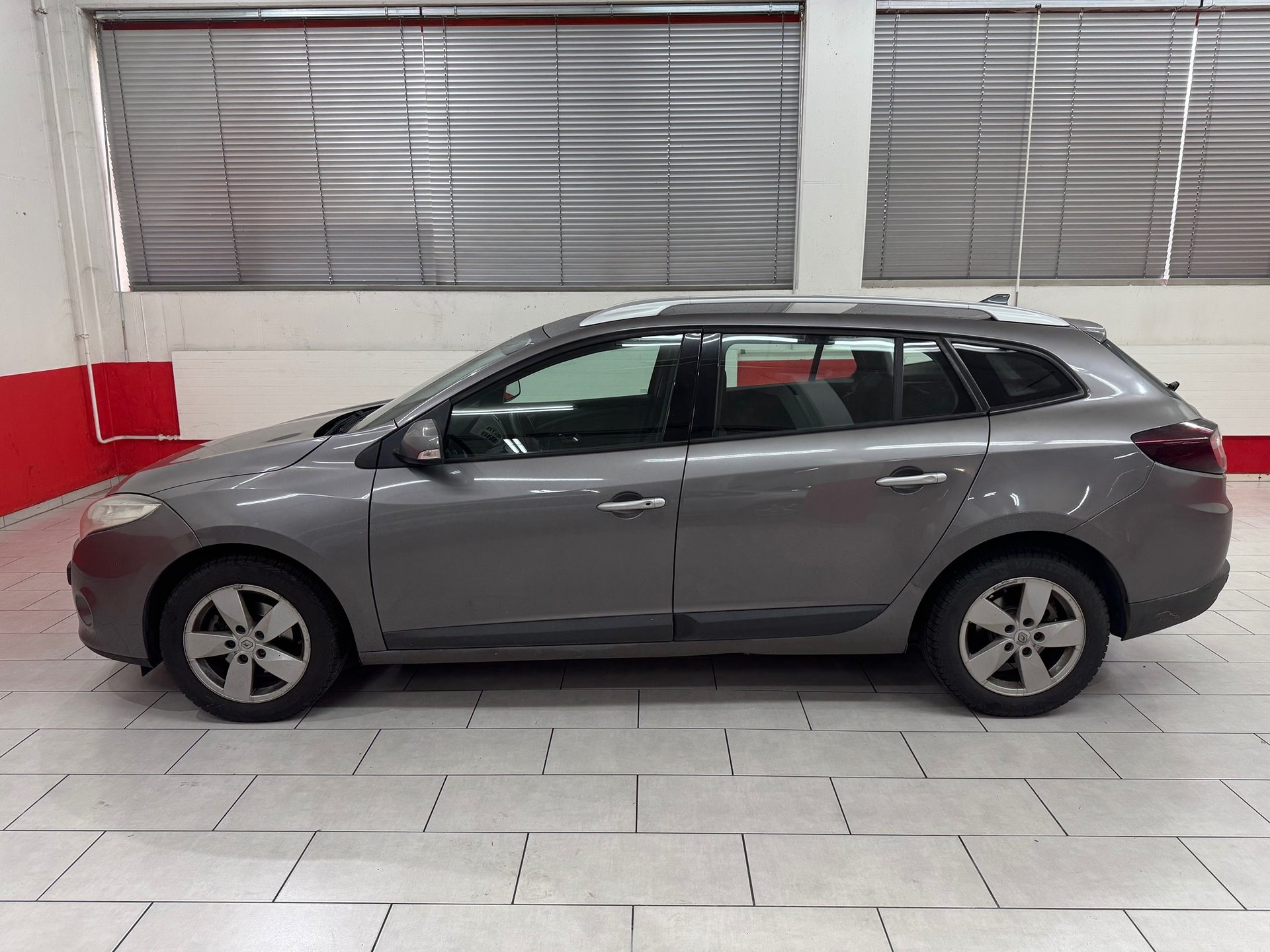RENAULT Megane 1.9 dCi