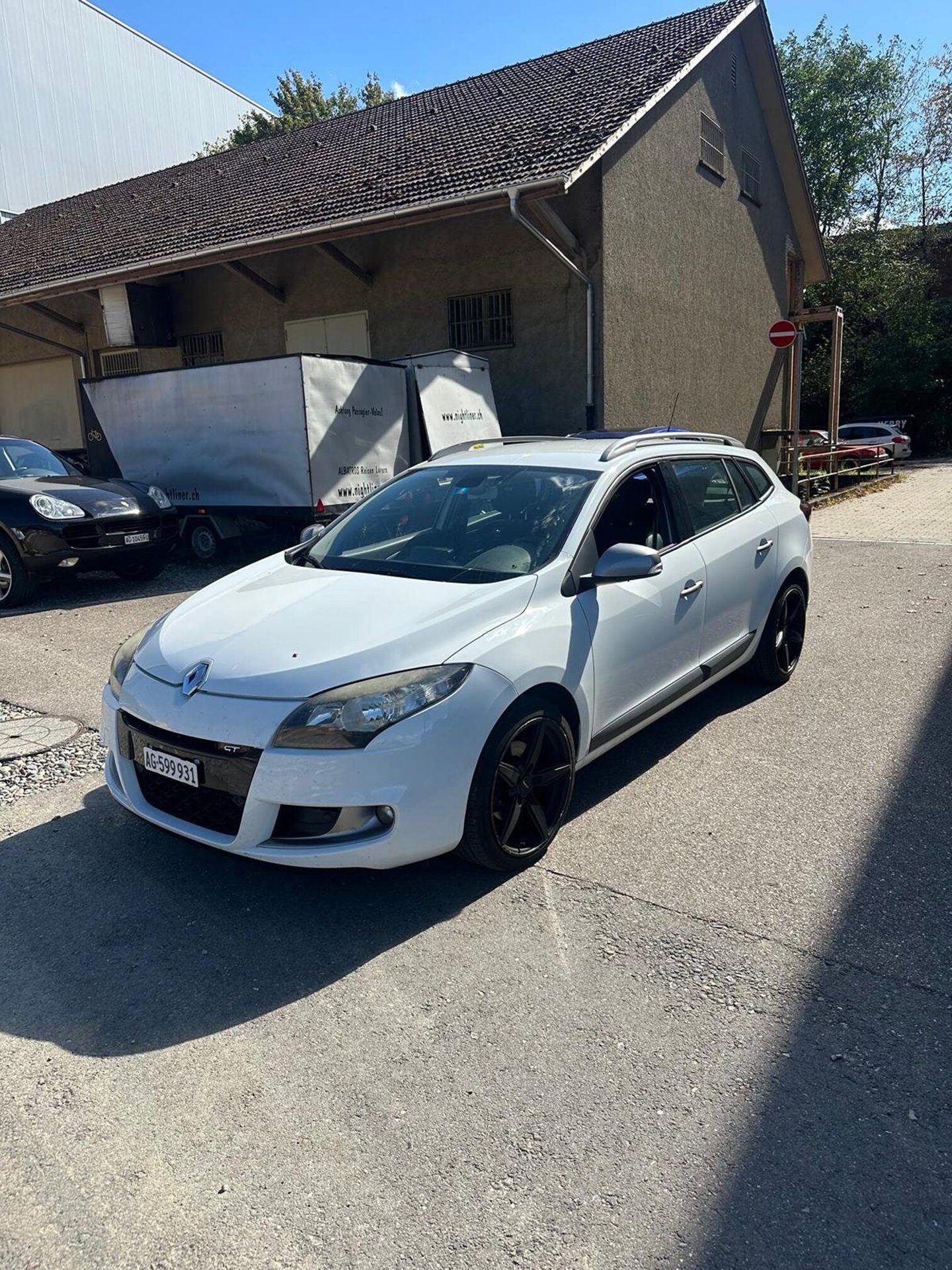 RENAULT Megane TCe180